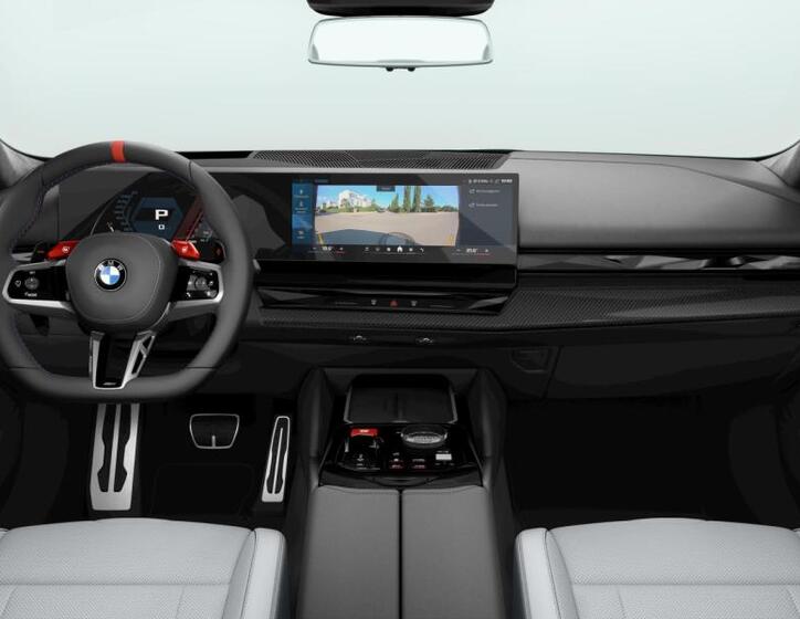BMW M5 4
