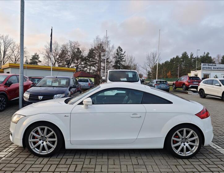 Audi TT 3