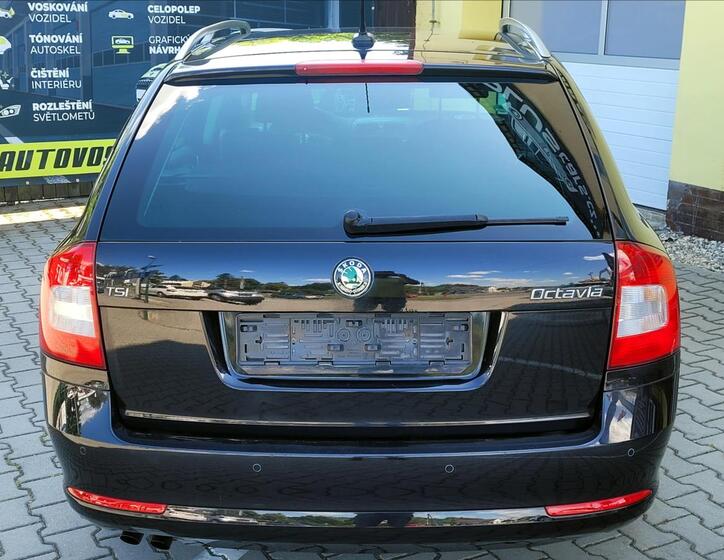 Škoda Octavia 12