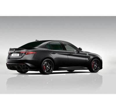 Alfa Romeo Giulia 3