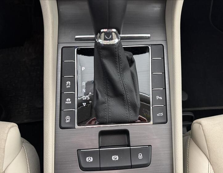 Škoda Superb 23