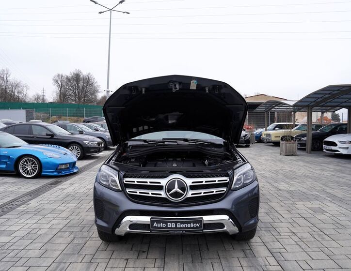 Mercedes-Benz GLS 9