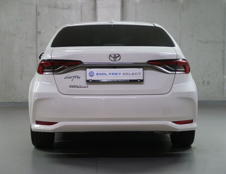 Toyota Corolla 6