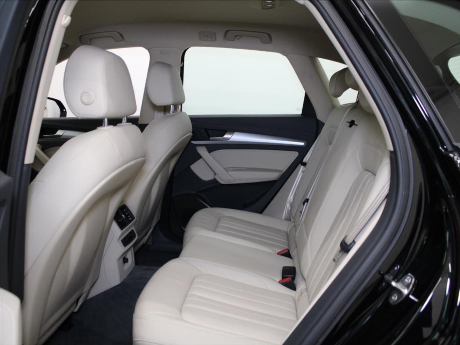Audi Q5 7