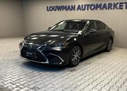 Lexus ES 300h 1