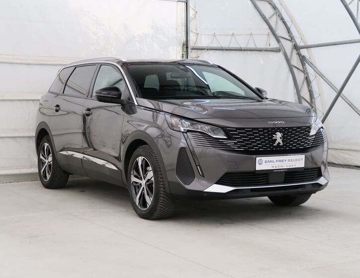 Peugeot 5008 4