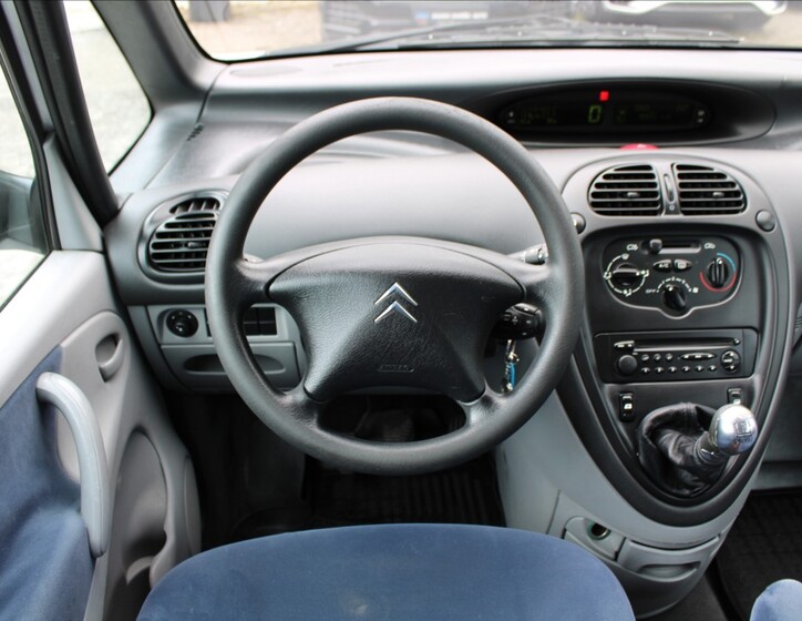 Citroën Xsara Picasso 10
