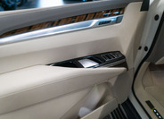 Cadillac Escalade 20