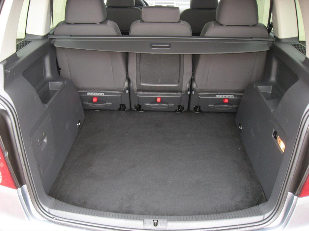 Volkswagen Touran 34