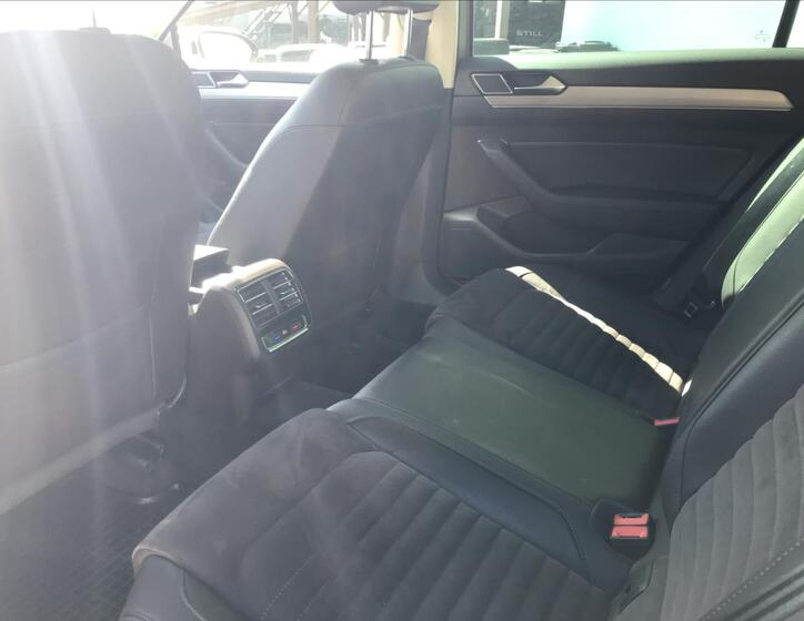 Volkswagen Passat 7