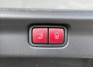 Mercedes-Benz EQE 33