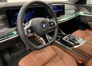 BMW Řada 7 6