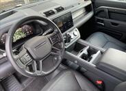 Land Rover Defender 74