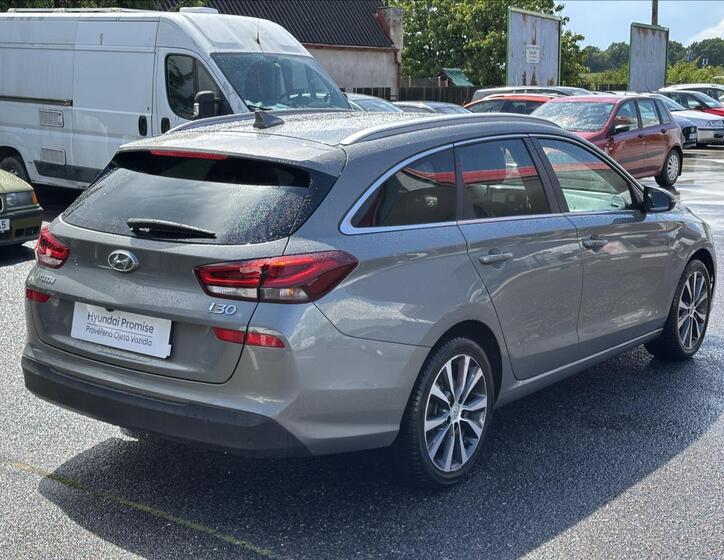 Hyundai i30 6