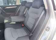 Volkswagen Passat 10