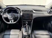 MG ZS 5
