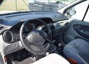 Renault Scénic 16