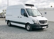 Mercedes-Benz Sprinter 2