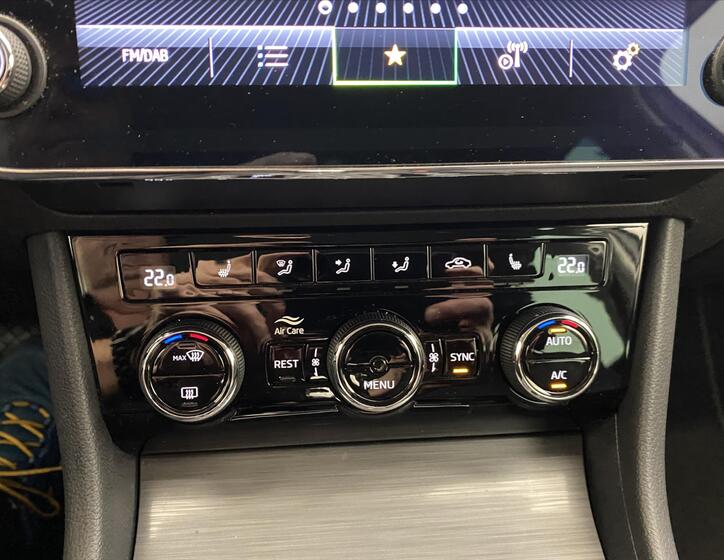 Škoda Superb 15