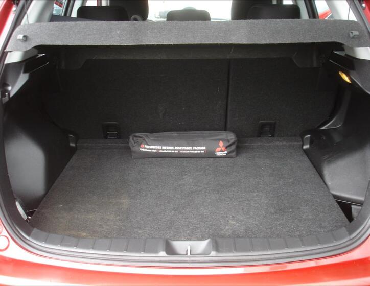 Mitsubishi ASX 6