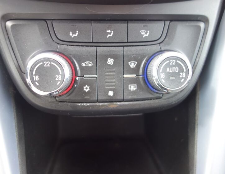 Opel Zafira 31