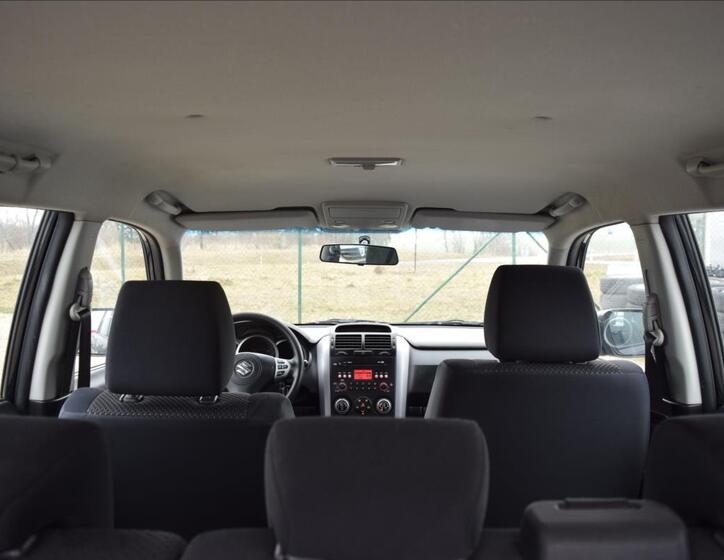 Suzuki Grand Vitara 22