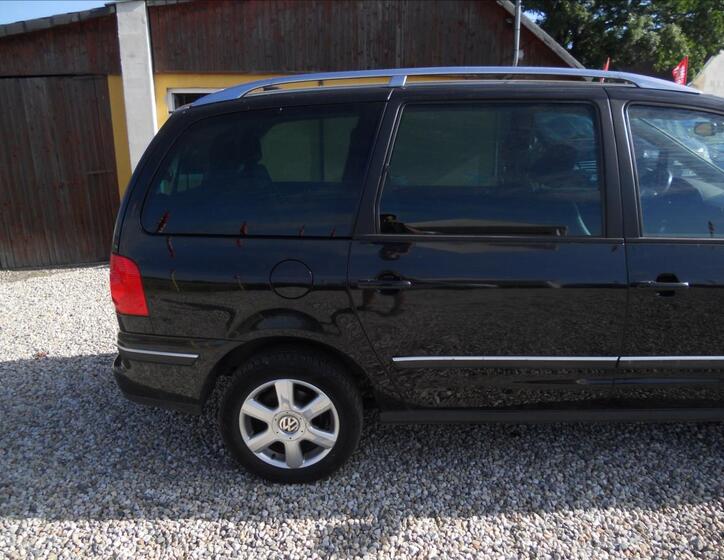 Volkswagen Sharan 5