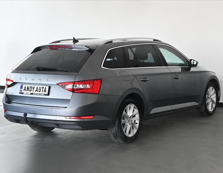 Škoda Superb 3