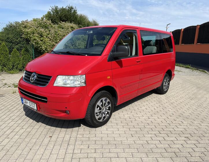 Volkswagen Transporter 1