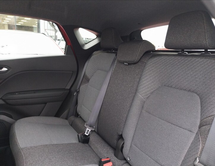 Mitsubishi ASX 8