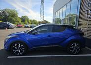 Toyota C-HR 4