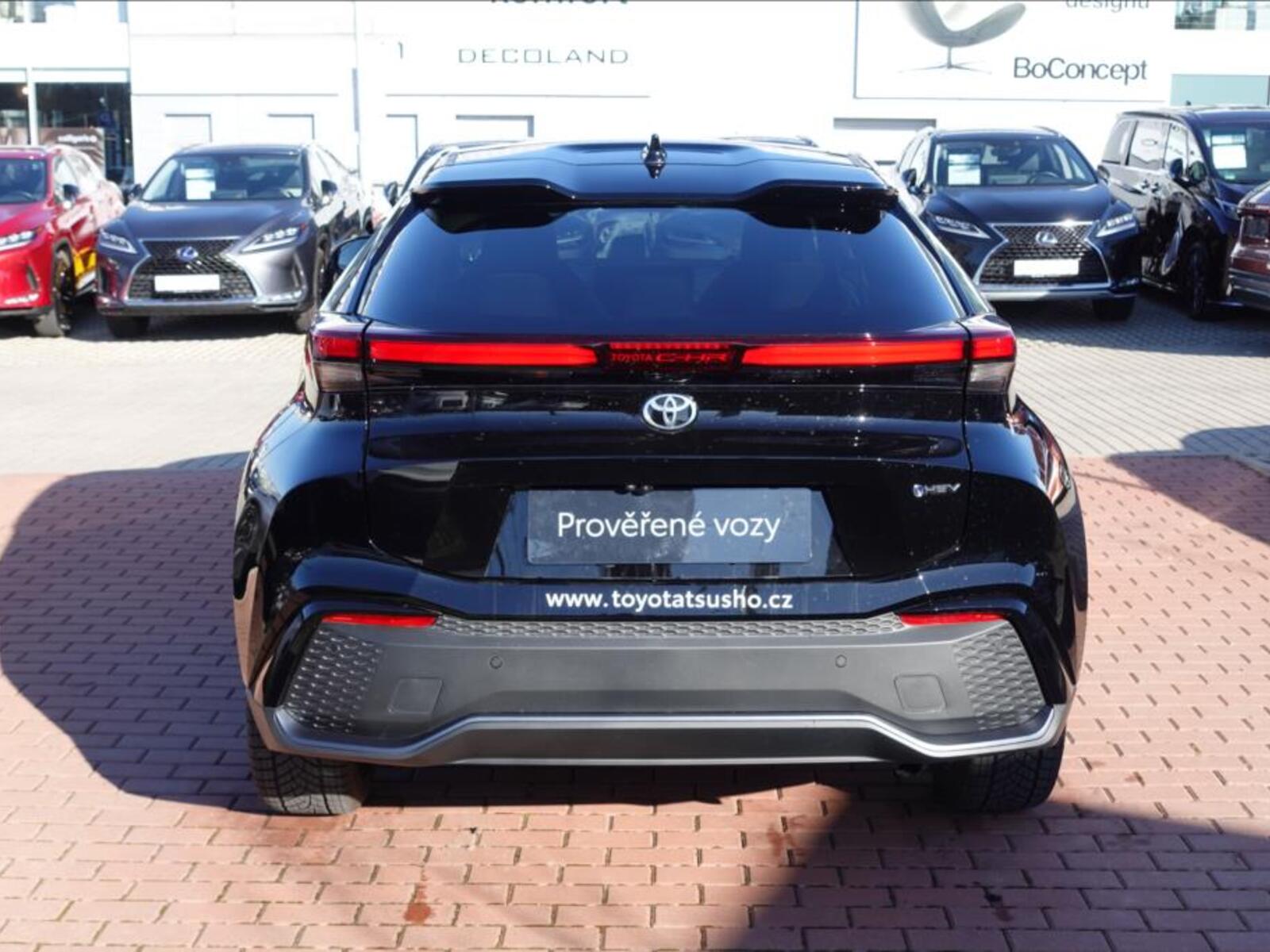 Toyota C-HR 5