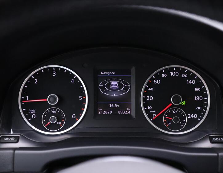 Volkswagen Tiguan 18