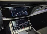 Audi Q7 12