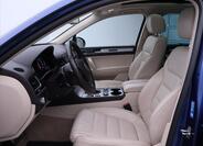 Volkswagen Touareg 13