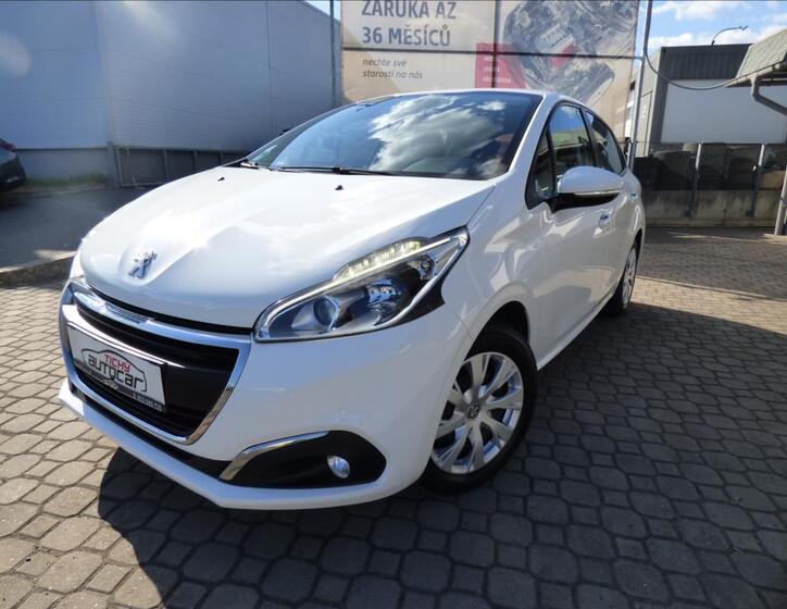 Peugeot 208 7