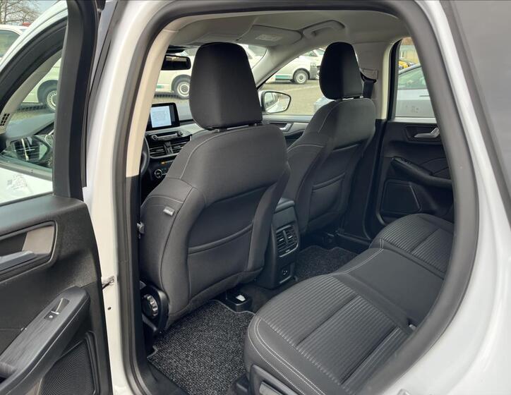 Ford Kuga 16