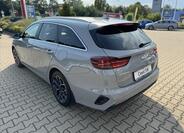 KIA Ceed 5