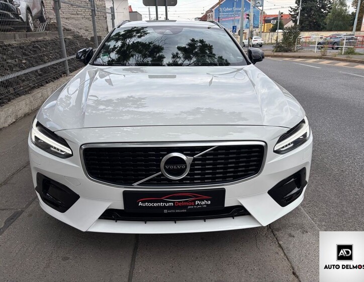 Volvo V90 13