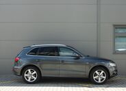 Audi Q5 4