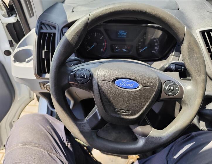 Ford Transit 15