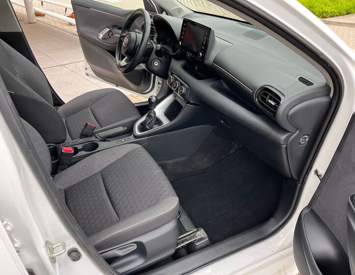 Toyota Yaris 15