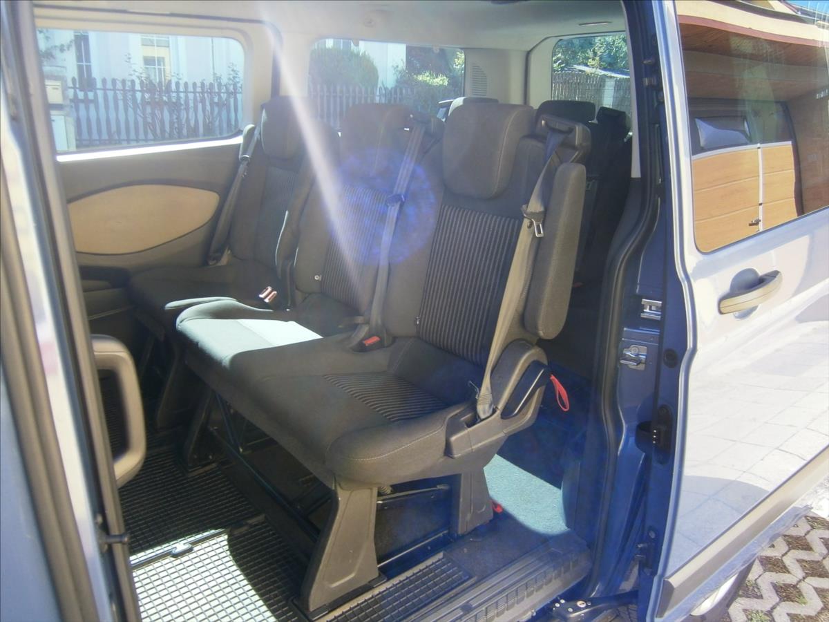 Ford Tourneo Custom