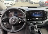 Mercedes-Benz Vito 8