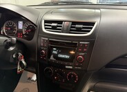 Suzuki Swift 15