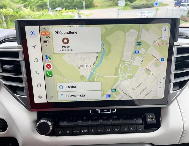 Toyota Sequoia 31