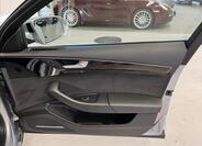 Audi A8 28