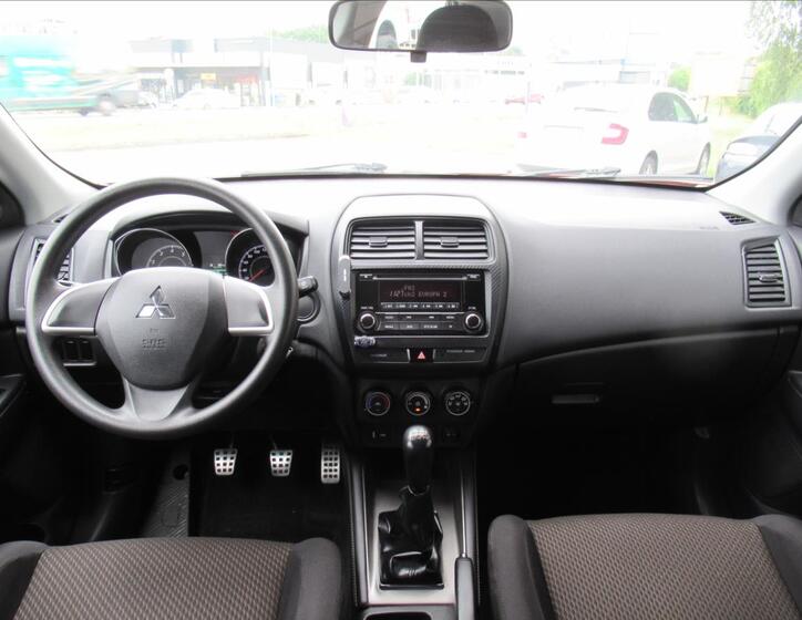Mitsubishi ASX 9