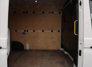 Volkswagen Crafter 18