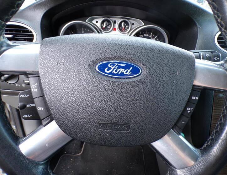 Ford Focus 13